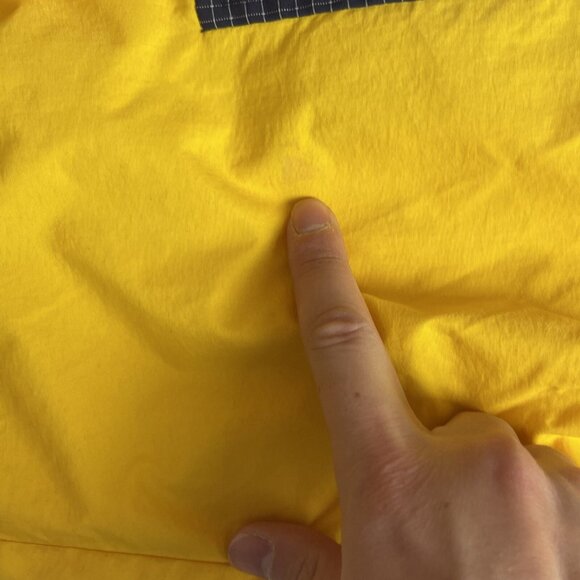 VTG Tommy Hilfiger Hooded Tactical Windbreaker Yellow Rain Jacket Men’s Size M - Picture 13 of 16